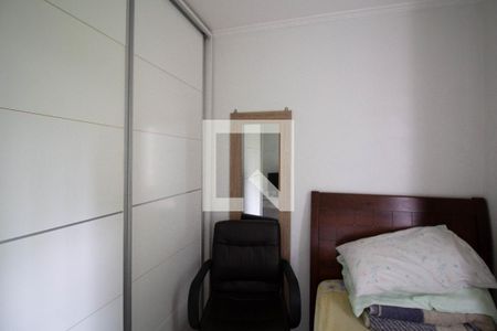 Quarto 1 de apartamento à venda com 3 quartos, 59m² em Conjunto Residencial José Bonifácio, São Paulo