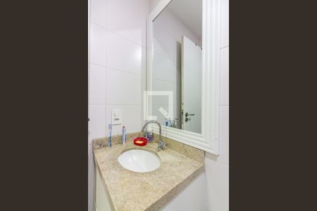 Apartamento à venda com 77m², 3 quartos e 2 vagas Apartamento à venda com 77m², 3 quartos e 2 vagasBanheiro da Suíte 1