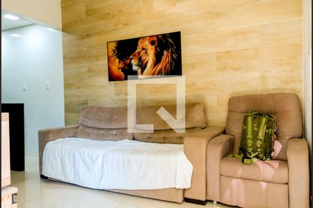 Sala de casa à venda com 2 quartos, 55m² em Quintino Bocaiuva, Rio de Janeiro