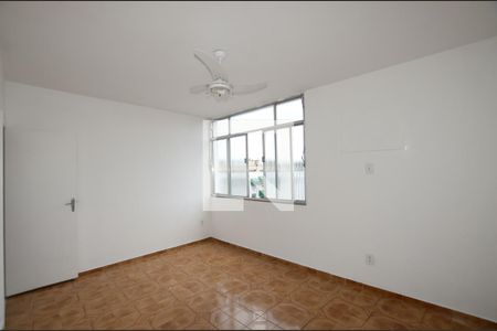 Sala de apartamento para alugar com 2 quartos, 58m² em Jardim Sulacap, Rio de Janeiro