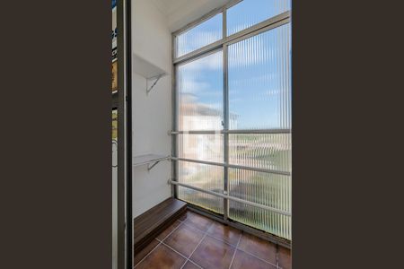 Quarto 1 - Varanda de apartamento à venda com 2 quartos, 50m² em Vila Nova, Porto Alegre