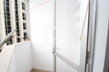Varanda da Sala de apartamento à venda com 1 quarto, 50m² em Floresta, Belo Horizonte