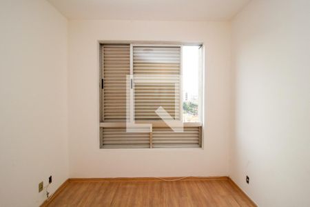 Quarto 1 de apartamento à venda com 1 quarto, 50m² em Floresta, Belo Horizonte