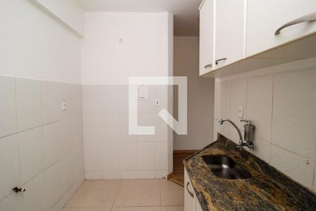 Cozinha de apartamento à venda com 1 quarto, 50m² em Floresta, Belo Horizonte