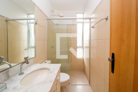 Banheiro Social de apartamento à venda com 1 quarto, 50m² em Floresta, Belo Horizonte