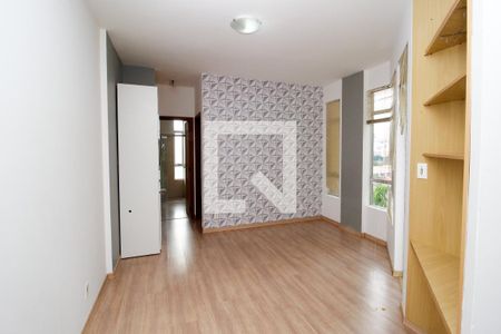Apartamento à venda com 1 quarto, 50m² em Floresta, Belo Horizonte