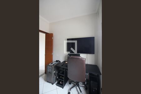 Casa à venda com 171m², 3 quartos e 2 vagasQuarto 3