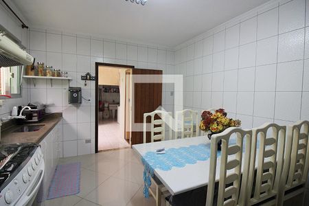 Casa à venda com 171m², 3 quartos e 2 vagasCozinha