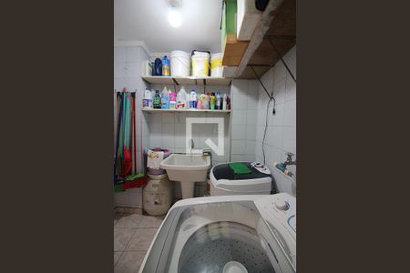 Casa à venda com 171m², 3 quartos e 2 vagasÁrea de Serviço