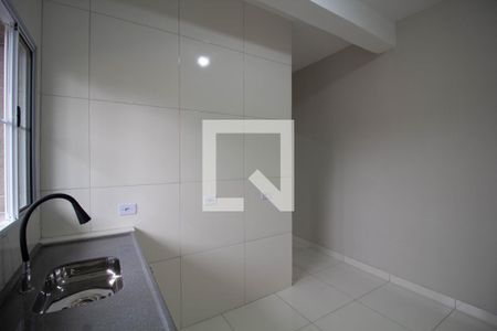Cozinha de apartamento para alugar com 1 quarto, 40m² em Vila Bozzini, São Paulo