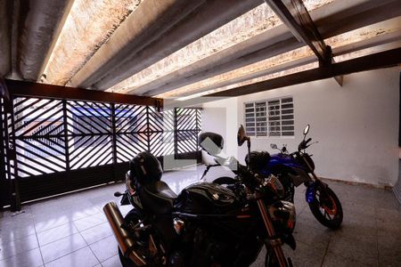 Casa à venda com 352m², 4 quartos e 2 vagasGaragem