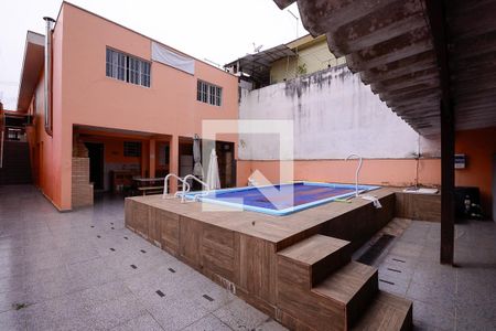Casa à venda com 352m², 4 quartos e 2 vagasÁrea de Lazer - Churrasqueira/Piscina