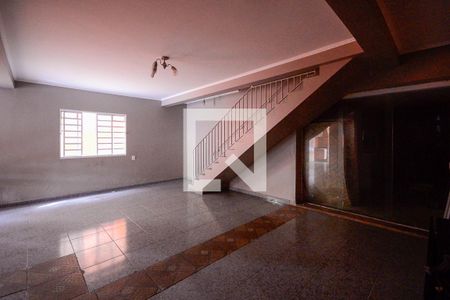 Casa à venda com 352m², 4 quartos e 2 vagasÁrea de Lazer - Sala de TV