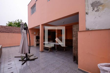 Casa à venda com 352m², 4 quartos e 2 vagasÁrea de Lazer - Churrasqueira/Piscina