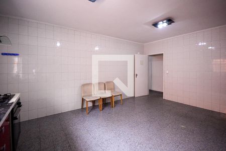 Casa à venda com 352m², 4 quartos e 2 vagasCozinha