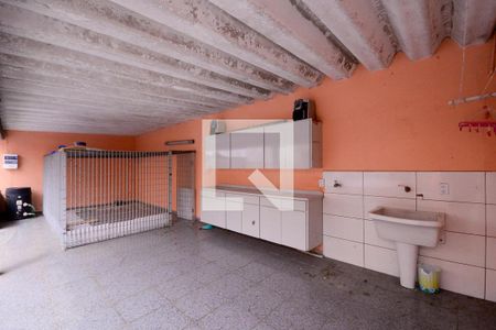 Casa à venda com 352m², 4 quartos e 2 vagasÁrea de Serviço