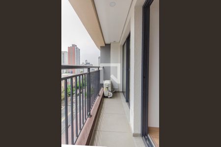 Apartamento para alugar com 33m², 1 quarto e sem vaga Apartamento para alugar com 33m², 1 quarto e sem vagaVaranda