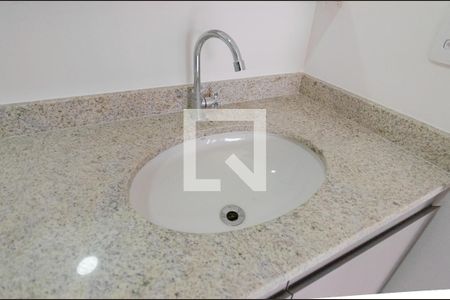 Apartamento para alugar com 33m², 1 quarto e sem vaga Apartamento para alugar com 33m², 1 quarto e sem vagaBanheiro