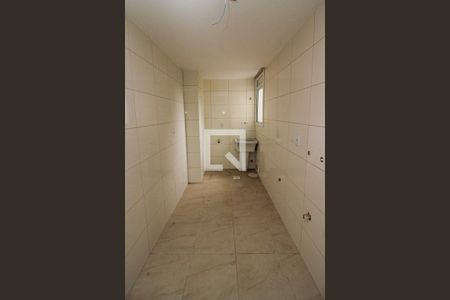 Apartamento à venda com 60m², 2 quartos e 2 vagasCozinha e Área de Serviço