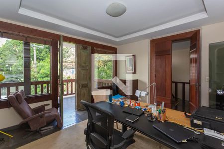 Casa à venda com 515m², 5 quartos e 6 vagas Casa à venda com 515m², 5 quartos e 6 vagasSala 1