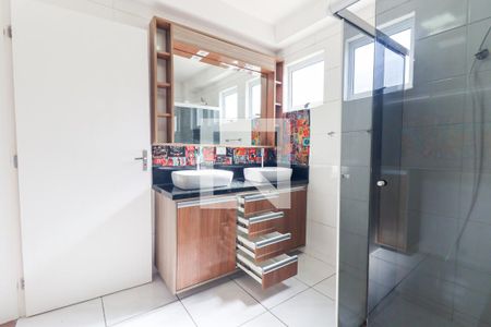 Apartamento para alugar com 68m², 2 quartos e 1 vagaBanheiro Social