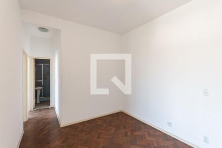 Apartamento à venda com 80m², 2 quartos e sem vagaSala