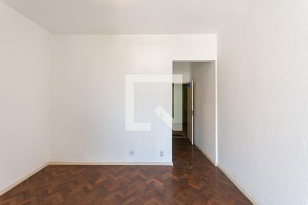 Apartamento à venda com 80m², 2 quartos e sem vagaSala