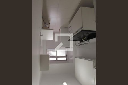 Cozinha de apartamento à venda com 2 quartos, 54m² em Vila Andrade, São Paulo