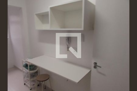 Cozinha de apartamento à venda com 2 quartos, 54m² em Vila Andrade, São Paulo