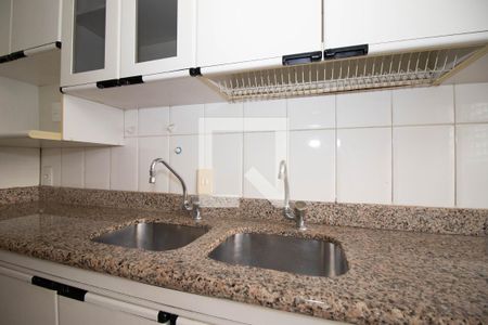 Apartamento para alugar com 130m², 3 quartos e 1 vaga Apartamento para alugar com 130m², 3 quartos e 1 vagaCozinha