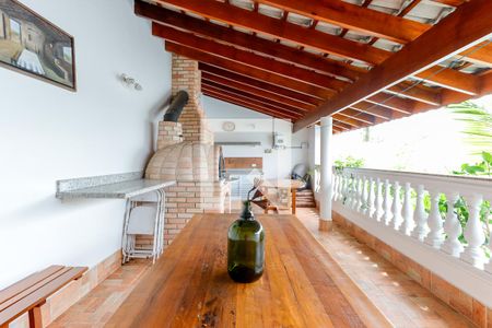 Casa à venda com 266m², 3 quartos e 2 vagasChurrasqueira