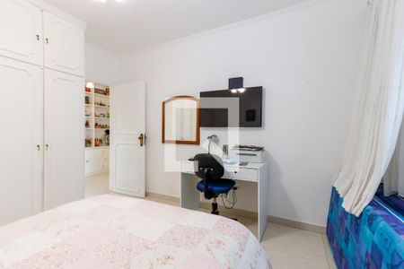 Casa à venda com 266m², 3 quartos e 2 vagasQuarto 3