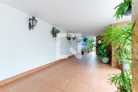 Casa à venda com 266m², 3 quartos e 2 vagasGaragem