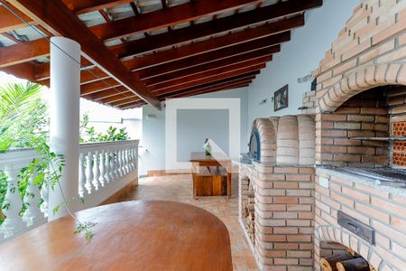 Casa à venda com 266m², 3 quartos e 2 vagasChurrasqueira