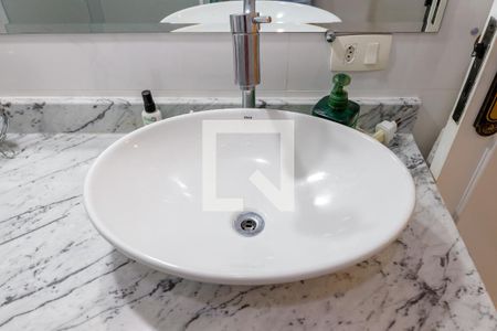 Casa à venda com 266m², 3 quartos e 2 vagasBanheiro da Suíte