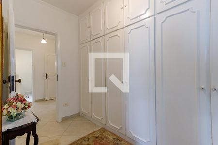 Casa à venda com 266m², 3 quartos e 2 vagasCloset