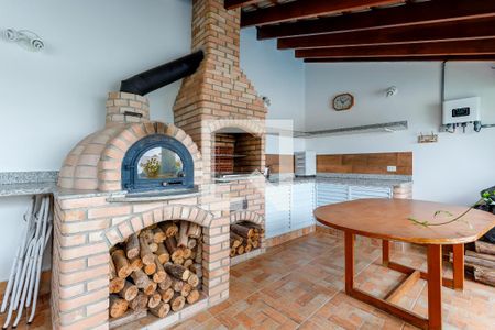 Casa à venda com 266m², 3 quartos e 2 vagasChurrasqueira