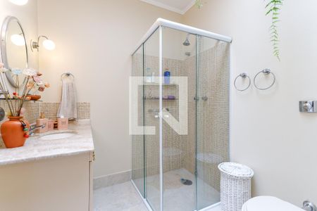 Casa à venda com 266m², 3 quartos e 2 vagasBanheiro