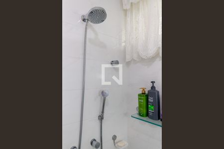 Casa à venda com 266m², 3 quartos e 2 vagasBanheiro da Suíte