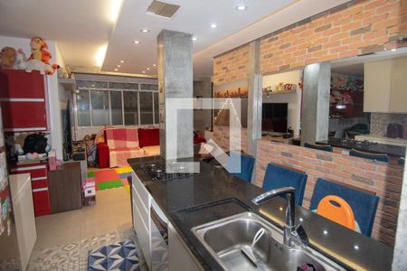 Apartamento à venda com 85m², 2 quartos e sem vaga Apartamento à venda com 85m², 2 quartos e sem vagaCozinha