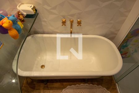 Apartamento à venda com 85m², 2 quartos e sem vaga Apartamento à venda com 85m², 2 quartos e sem vagaBanheiro