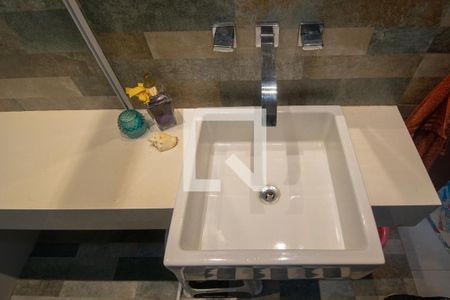 Apartamento à venda com 85m², 2 quartos e sem vaga Apartamento à venda com 85m², 2 quartos e sem vagaBanheiro 2