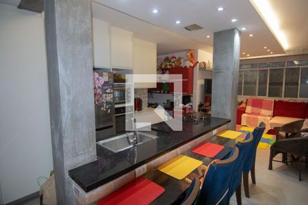 Apartamento à venda com 85m², 2 quartos e sem vaga Apartamento à venda com 85m², 2 quartos e sem vagaCozinha