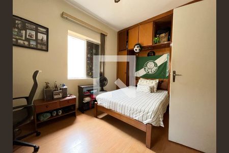 Casa à venda com 240m², 5 quartos e 5 vagasQuarto 1