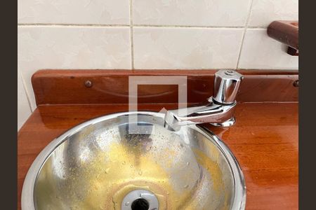 Lavabo de casa à venda com 5 quartos, 240m² em Mirandópolis, São Paulo
