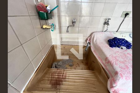 Casa à venda com 240m², 5 quartos e 5 vagasÁrea de Serviço