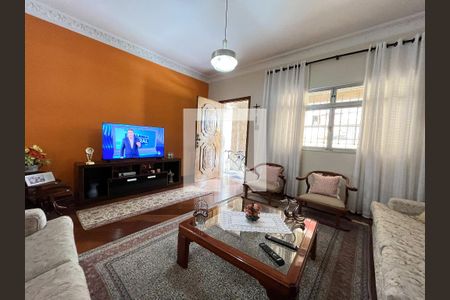 Sala de casa à venda com 5 quartos, 240m² em Mirandópolis, São Paulo