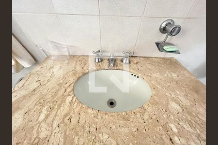 Casa à venda com 240m², 5 quartos e 5 vagasBanheiro do Quarto 3