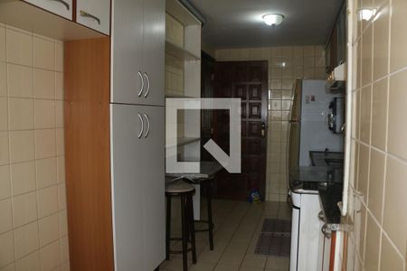 Apartamento para alugar com 65m², 2 quartos e 1 vagaCozinha