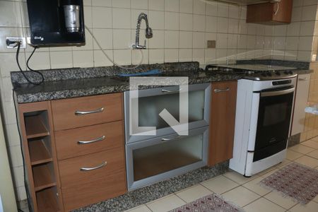Apartamento para alugar com 65m², 2 quartos e 1 vagaCozinha